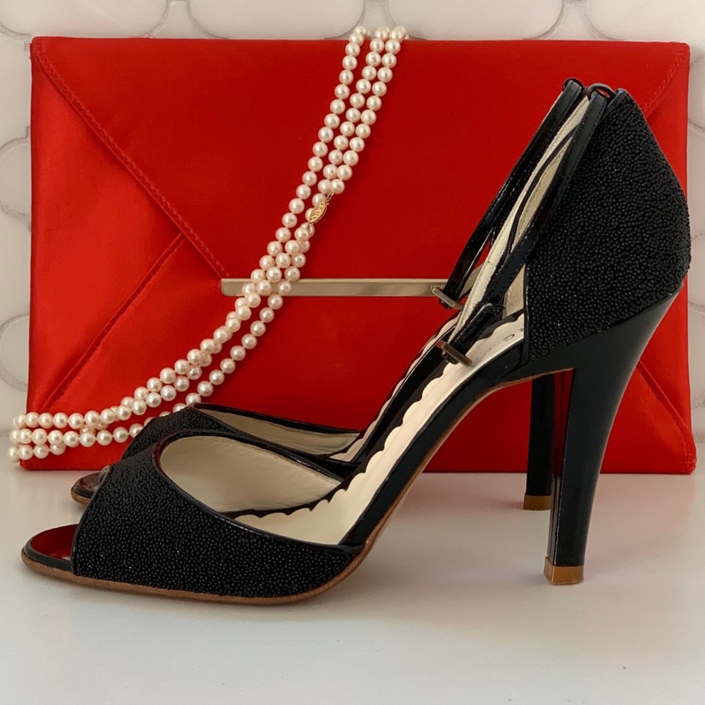 Marc Jacobs Black Peep Toe Italian Heels Size 7.5 - Picture 1 of 8